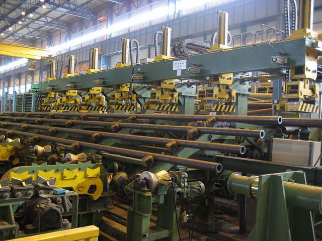 温州无缝钢管厂家生产线